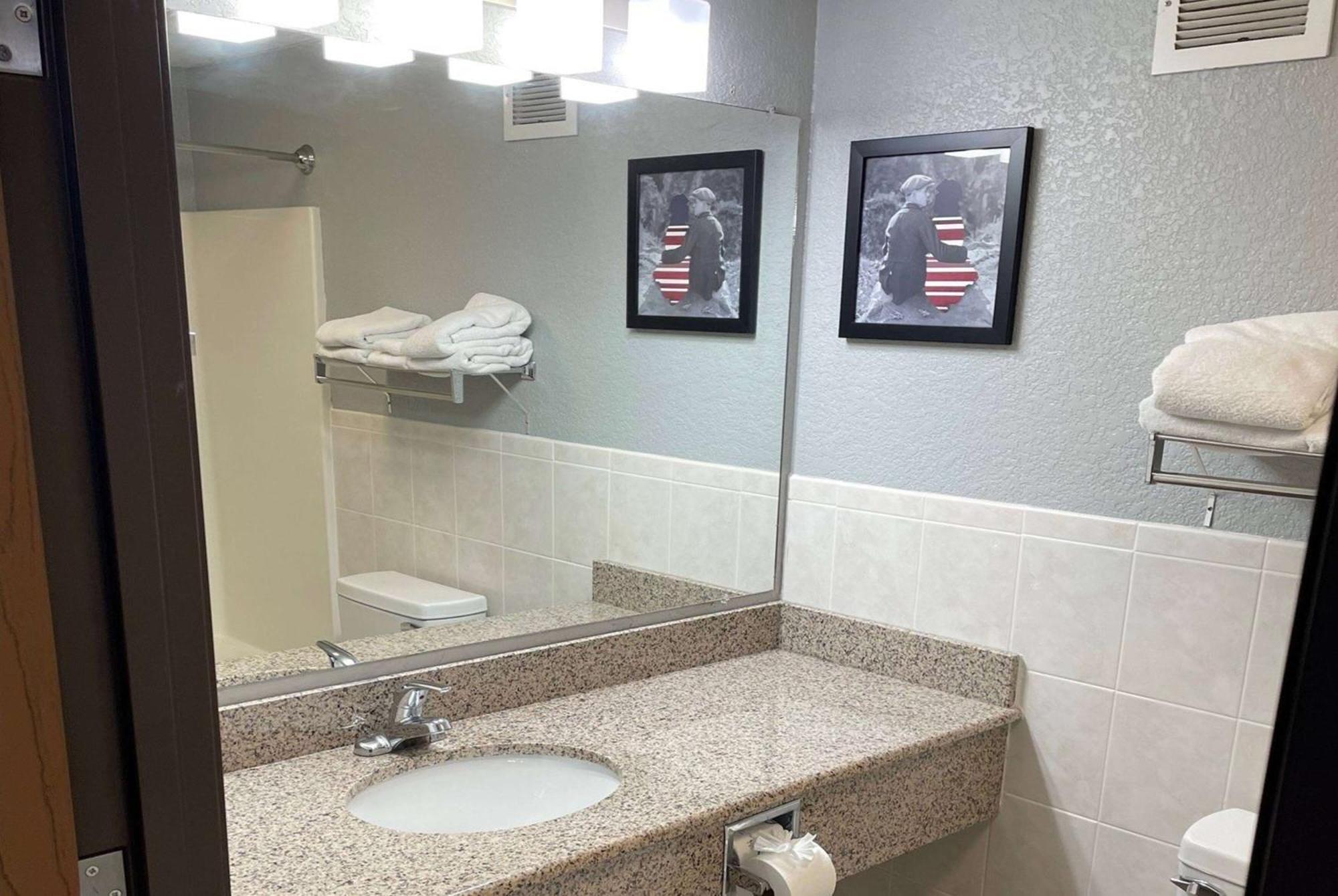 Americinn By Wyndham Ankeny/Des Moines Zewnętrze zdjęcie